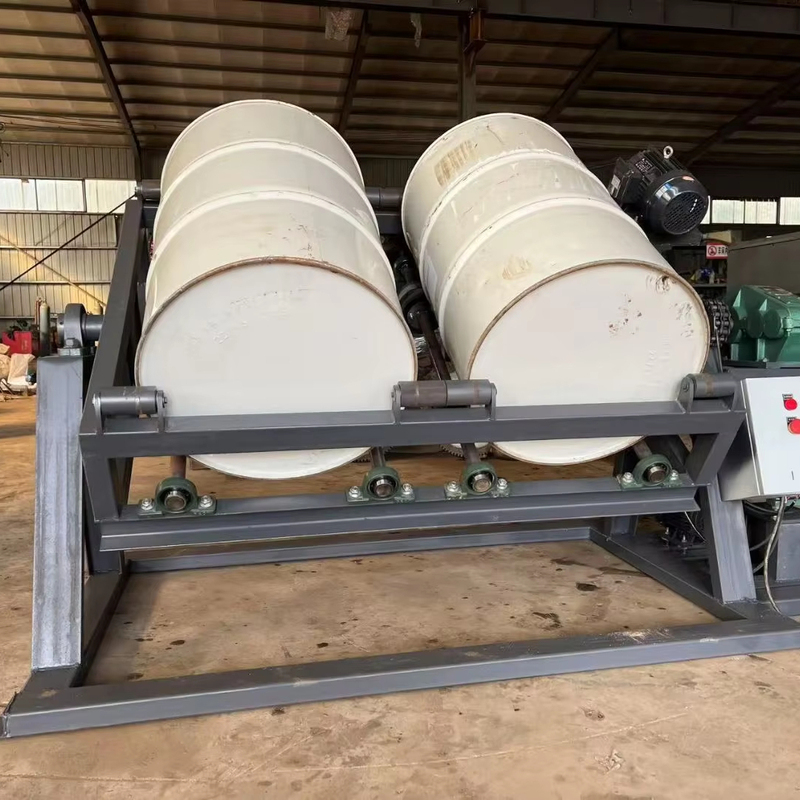 Manufacturer Supplied Industrial Oil Drum Cleaning