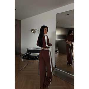 ชุดวอร์มบราวน์ รินัลดี แอคทีฟแวร์ ไซส์พลัส แบบมีฮู้ด 2 ชิ้น พร้อมโลโก้สะท้อนแสง ระบายอากาศได้ดี ลายพิมพ์สำหรับฤดูหนาว ผ้าวอช - Product Image 1