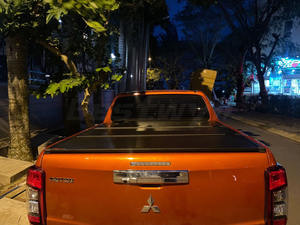 BESTWYLL Liftup <span class=keywords><strong>Tailgate</strong></span> Pickup Truck Bed Three Trifold plegable Tonneau Tri Fold Hard Tri-Fold Cover para Mitsubishi Triton Z07 - Product Image 3
