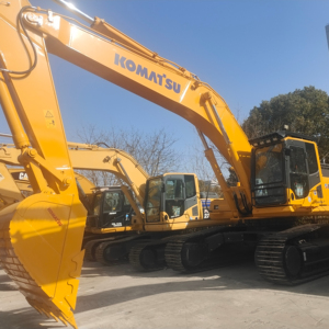 Excavadora hidráulica Komatsu PC450 de alta eficiencia, funcionamiento rápido, práctico motor auxiliar de movimiento de tierras, caja de cambios, Motor de bomba PLC - Product Image 1