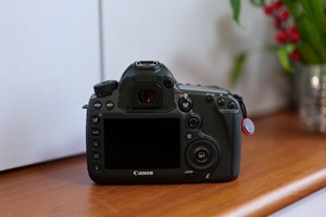 Para <span class=keywords><strong>EOS</strong></span> <span class=keywords><strong>100D</strong></span> / Rebel SL1 / Kiss X7 Cámara DSLR APS-C de 18.0MP con Sensor CMOS, Tarjeta SD, Video Full HD, Económica - Product Image 2