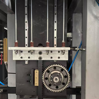 Machine de soufflage de bouteilles PET entièrement automatique à 4 cavités Shunge haute efficacité 4000-4500 BPH, modèle SG-A4 / Moteur de soufflage à économie d'énergie