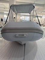 Bateau pneumatique à coque en aluminium Achilles Hypalon UT420 de 420 cm avec échelle et auvent