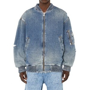 Blouson Bomber en Jean Homme Grande Taille Doublé Rembourré Bleu Délavé Effet Usé et Déchiré avec Fermeture Éclair et Bordures Élastiques – Vente en Gros - Product Image 1