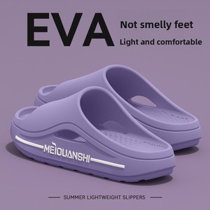 Sandales d'intérieur confortables et respirantes pour hommes en EVA, pantoufles imprimées à semelle épaisse, résistantes à l'usure, antidérapantes, unisexe - Product Image 3