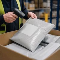Maßgefertigte Luftpolsterumschläge Gepolsterte Poly-Versandtaschen Feuchtigkeitsbeständige Selbstklebende Versandumschläge für Kleidung Geschenke Kleinteile