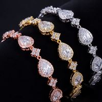 Bijoux pour femmes en argent plaqué or 18 carats, forme goutte d'eau, coupe poire, zircon glacé époustouflant, cadeau pour fiançailles, mariage, fête