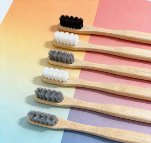 <span class=keywords><strong>Cepillo</strong></span> de <span class=keywords><strong>dientes</strong></span> de bambú con cerdas nano y mango de fibra de carbón vegetal, suave para encías sensibles, venta al por mayor - Product Image 1