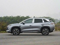 BYD Song L Modèle 2026 – Véhicule Électrique Complet (EV) DM-i PHEV, SUV 5 Portes 5 Places, Vente à l'Exportation
