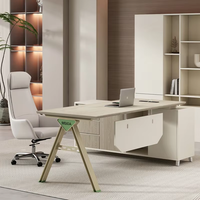 Scrivania Commerciale Ignifuga in PVC MEKIA per Manager ed Executives con Mobile Laterale 1,6m e Set Sedia da Ufficio Contemporanea