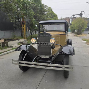 Sedán Eléctrico Vintage de Cuatro Puertas, Bicolor Negro, para Transporte en Bodas y Turismo - Product Image 3