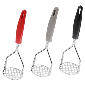 Triturador de patatas de acero inoxidable con mango antideslizante, herramienta manual de cocina para triturar patatas, batatas y prensar ajo - Product Image 4