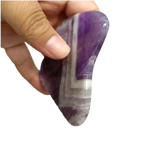 Piedra Gua Sha Facial <span class=keywords><strong>de</strong></span> Amatista Natural, Tabla <span class=keywords><strong>de</strong></span> Cristal para Raspado, Herramienta Guasha para Masaje Facial, Lifting <span class=keywords><strong>de</strong></span> Piel y Drenaje Linfático - Product Image 4