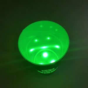Vaso Luminoso LED de Halloween de 14 oz, Vasos de Plástico Brillantes, Vasos de Fiesta Iluminados LED Recargables - Product Image 4