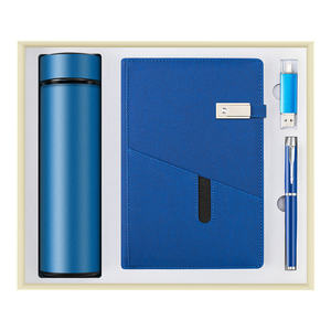 Coffret cadeau 4 en 1 pour femmes A5 Notebook Flask USB Flash Drive Pen Storage Pen Pocket All in a Stylish Box - Product Image 4