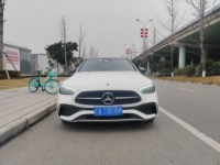 Mercedes-Benz C260L Facelift 2022 1.5T 9AT Berline RWD LHD Hybride Léger Voiture d'Occasion 204HP Night Sport Export Chine Stock