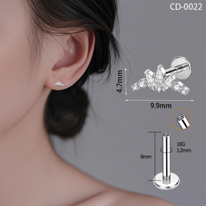 <span class=keywords><strong>Piercing</strong></span> Tragus in Titanio Placcato <span class=keywords><strong>Oro</strong></span> G23 con Filettatura Interna, 5 Zirconi, Labret a Fiore con Retro Piatto, Lunghezza Barra 8mm, per Uso Quotidiano - Product Image 5