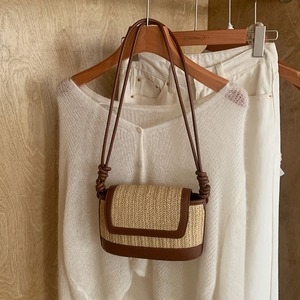 Woven Straw Shoulder Bag Brown Small <b>Square</b> Crossbody Bag Magnetic Buckle Portable Everyday Outfits Summer 2024 - Product Image 1