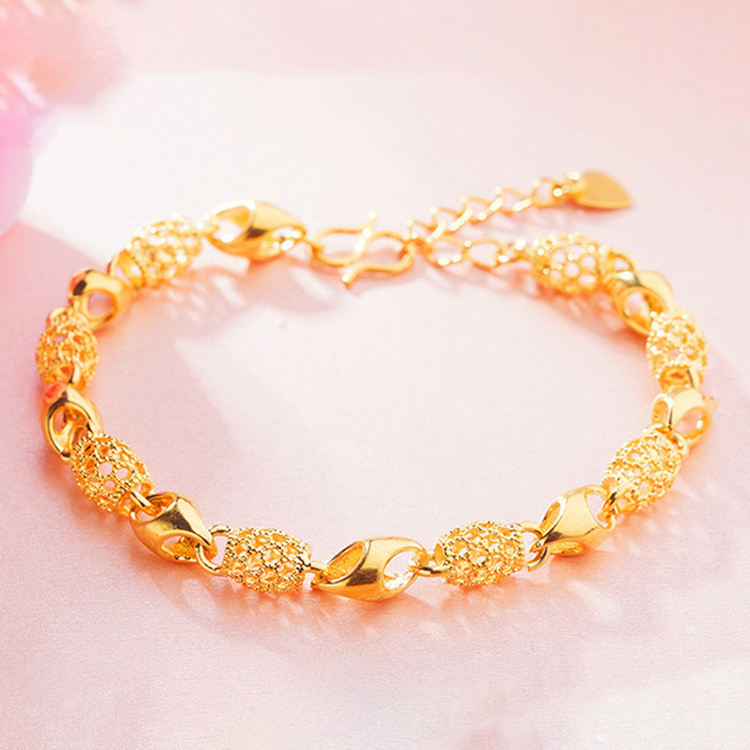 สร้อยข้อมือที่สวยงาม