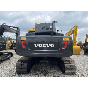 Excavatrice sur chenilles d'occasion Volvo EC240 avec godet de 1,05 m³ – 24 tonnes de poids opérationnel – Pelle hydraulique de haute qualité - Product Image 3