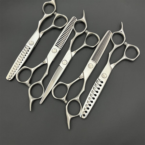 Ciseaux à effiler les cheveux CNC 62 mm en acier inoxydable VG10 pour droitiers, usage professionnel, lame standard, design à dents en V - Product Image 1