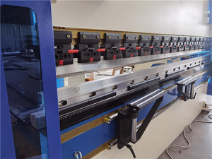 Máy Uốn Primapress Phanh Ép Inox 170T 3200Mm Bộ Điều Khiển 3D CNC A875 8 + 1 - Product Image 3