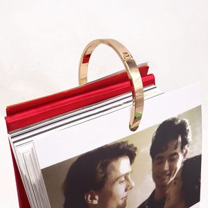 ปฏิทินตั้งโต๊ะ Chengyu Creative Flip Calendar แบบฉีกออกได้ทุกวัน ดีไซน์สวยงาม ของขวัญทางธุรกิจ วัสดุกระดาษ ปั๊มร้อน - Product Image 1