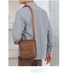 Bolsos de Mensajero Cruzados Impermeables para Negocios al Aire Libre, Bolsos de Mensajero Pequeños Vintage de Cuero PU con Cremallera Personalizada para Hombre - Product Image 2
