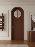 Porte en bois à charnières style médiéval avec placage bois, lignes décoratives, style Mid-Century, double porte avec verre dépoli et lignes croisées