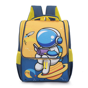 Zaino Spaziale a Forma di Coniglio <span class=keywords><strong>per</strong></span> <span class=keywords><strong>Asilo</strong></span>, Borsa Scuola Carina da Astronauta con Astuccio, Zaino Leggero <span class=keywords><strong>per</strong></span> Bambini e Bambine - Product Image 3