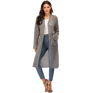 Amzn AE fb eb tiktok oem Usine en gros femmes <span class=keywords><strong>ajouré</strong></span> creux tricoté <span class=keywords><strong>cardigan</strong></span> couleur uni long pull cardigans - Product Image 1