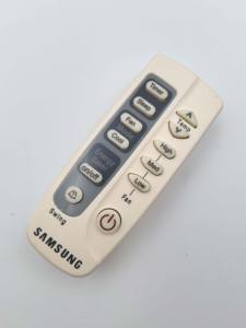 Versione inglese adatta per <span class=keywords><strong>Samsung</strong></span> <span class=keywords><strong>condizionatore</strong></span> d'aria 770/733/KT3X006 telecomando originale - Product Image 4
