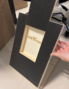 Alfombrilla rascadora para perros, alfombrilla cuadrada para rascar, papel de lija, recortador de golosinas para perros, tabla para rascar uñas - Product Image 1