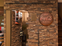 Vente directe usine – Panneau mural en pierre PU 3D imperméable effet faux rocher empilé, décoration de fond en pierre artificielle pour la maison
