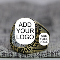 Bague de championnat personnalisée en or avec pierres précieuses, design géométrique en cristal naturel, sertissage invisible, unisexe