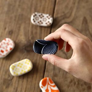 Porta bacchette quadrate in ceramica all'ingrosso bacchette da cucina giapponesi cuscino bacchette resto carino stoviglie da cucina - Product Image 3