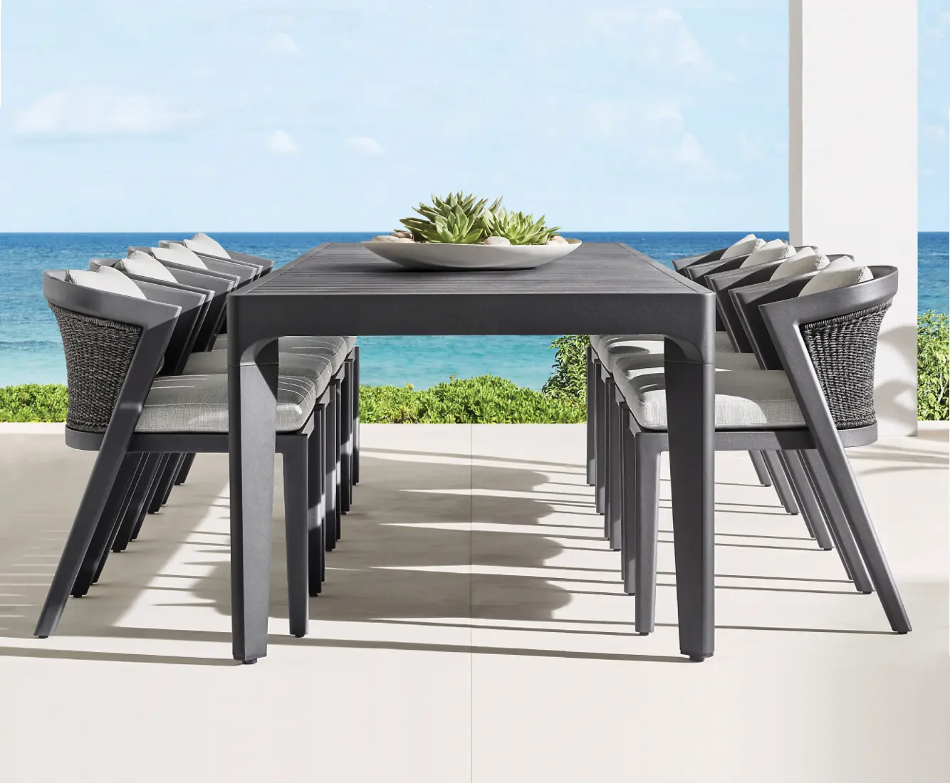 Factory Customization Luxury Metal Outdoor Dining Set Aluminum Patio Dining Furniture