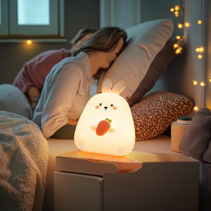 Lámpara Nocturna LED de la Mejor Calidad para Habitación de Bebé, Estilo Moderno, Lámpara de Silicona con Control Táctil, Regulable, Recargable por USB para Dormitorio - Product Image 5