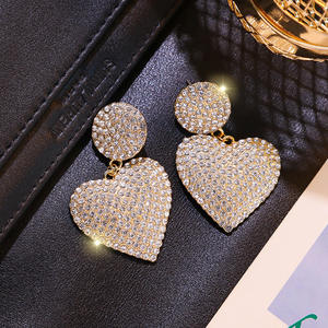 Diseño de lujo de alta calidad para mujeres niñas lindo oro plata corazón declaración pendientes Bling diamantes de imitación pavimentado corazón gota pendientes - Product Image 3