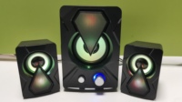 Speaker Gaming USB Portabel untuk Laptop dengan Lampu LED RGB 2.1 Backlit untuk Penggunaan di Luar Ruangan, Dalam Ruangan, Komputer, Kantor, dan Tablet
