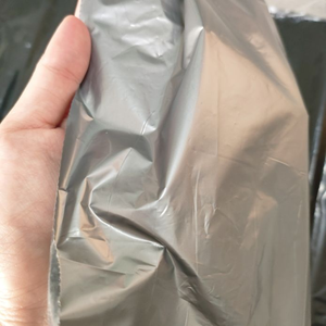 Vendita calda pellicola per pacciamatura di controllo dell'erba agricola copertura del suolo pellicola per pacciamatura riflettente - Product Image 6