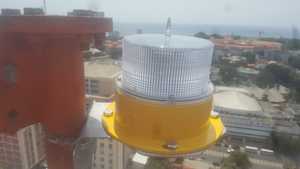 Luchtvaart Obstructie Lichtstrip Zonnepanelen Met Beugels Voor Hooggelegen Gebouwen En Bruggen - Product Image 6
