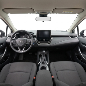 <span class=keywords><strong>Corolla</strong></span> <span class=keywords><strong>2022</strong></span> 1.8 <span class=keywords><strong>L</strong></span> Híbrido Pioneer Sedán Automático Gasolina <4L Cuero 5 Asientos Techo Solar Faros LED Volante a la Izquierda Oscuro R15 - Product Image 4