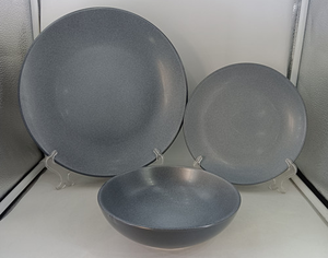 Vente en gros Service de table en grès-Grandes et petites assiettes émaillées de couleur avec bols à soupe, vaisselle en céramique durable résistante aux éclats - Product Image 4