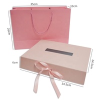 Boîtes d'emballage de boîte de papier magnétique pliable blanche de luxe personnalisée pour vêtements
