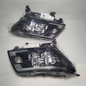 Luz Trasera Halógena de Alta Calidad para Nissan Navara Pick-Up 12V/24V, Material PC, Nueva Condición, Luz Antiniebla para Autobús, <span class=keywords><strong>Señal</strong></span> Luminosa Mejorada - Product Image 6