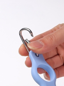 Silicone Water Bottle Holder Keychain with Carabiner <strong>Hook</strong> Towel <strong>Loop</strong> Heavy Bottled Water Outdoor Water Bottle Clip for Hiking - Product Image 6