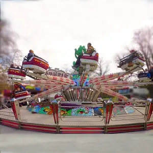 Atractivo loco saltando de la Feria de Atracciones paseos para niños