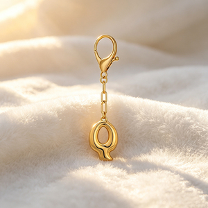 Porte-clés mousqueton rotatif à 360° en alliage de zinc, support de pièces de monnaie tendance, avec logo de marque personnalisé en relief - Product Image 4