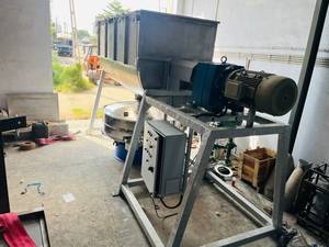 เครื่องผสมริบบิ้นสแตนเลสอุตสาหกรรมสำหรับผสมผงและผสมวัสดุจำนวนมาก - Product Image 3